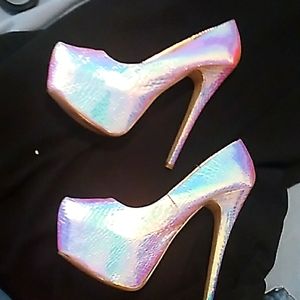 Size 9 Bertinni Holographic Color Changing Heels